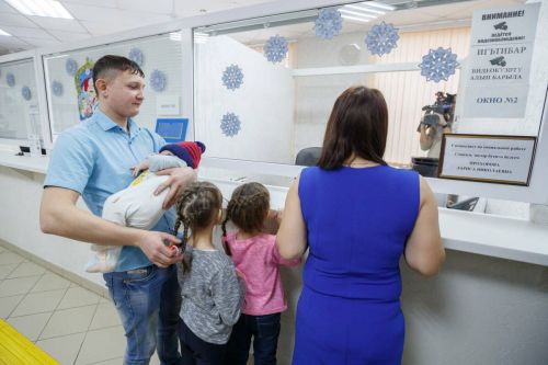 Татарстанда күпбалалы гаиләләргә социаль ярдәм чаралары көчәйтелде