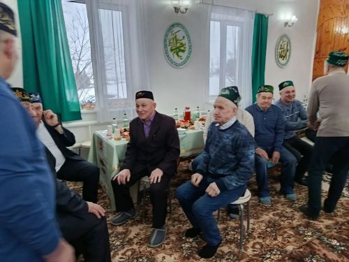 Зеленая Роща авылы мәчетендә гаиләләр исеменнән ифтар ашлары үткәрелә