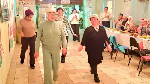 Мөэмин-Каратай авылында узган бәйрәм тамашасы бай эчтәлеге, төрлелеге белән үзенә җәлеп итте