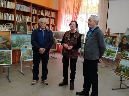 Лениногорскиның  Г.Тукай исемендәге үзәк китапханәсендә «Минем тыныч илем» күргәзмәсе ачылды (+бик күп фотолар)