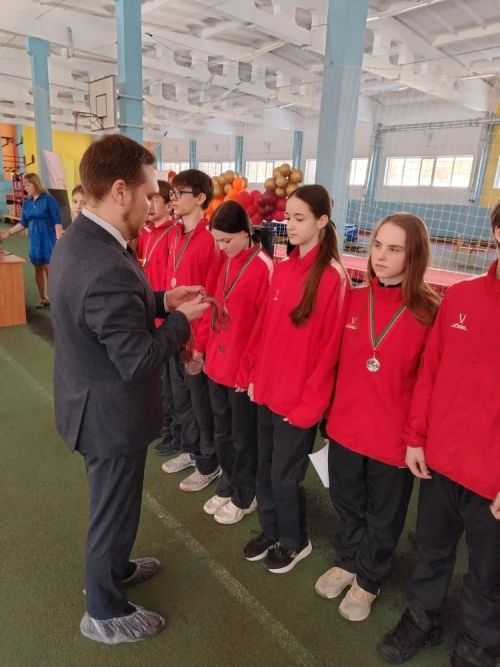 Лениногорскида мәктәп спорт клублары арасындагы Бөтенроссия бәйгесенең региональ ярышларында - 12нче лицей призлы урында