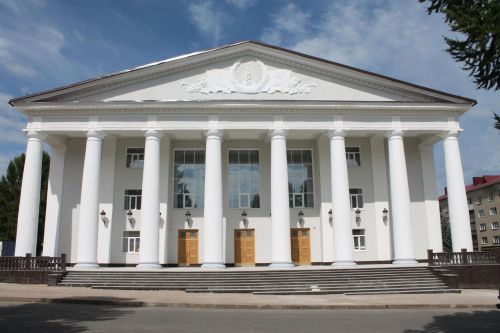 Лениногорскида кадрлар алмашы: Мәдәният сарае директоры вазифасында яңа кеше