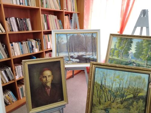 Лениногорскиның  Г.Тукай исемендәге үзәк китапханәсендә «Минем тыныч илем» күргәзмәсе ачылды (+бик күп фотолар)