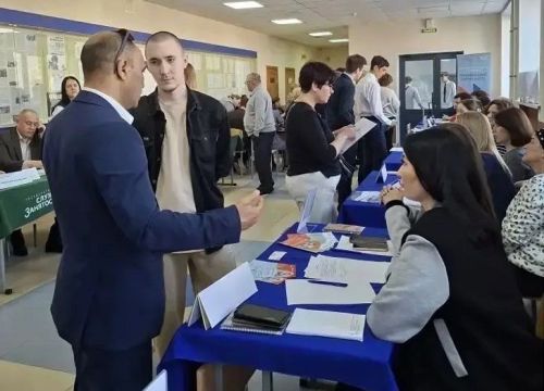 Лениногорскида эш урыннары ярминкәсе узды