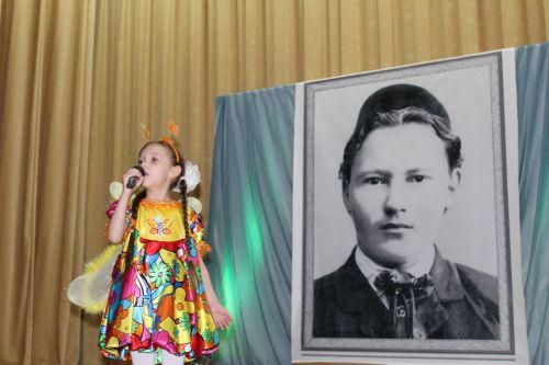 «Тукай  яшәгәндә – милләтебез яшәр»: Зәй-Каратай авылында бөек шагыйрьне хөрмәтләп, 140 еллыгын билгеләп үттеләр (+ бик күп фотолар)