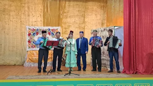 Мөэмин-Каратай авылында «Беренче театр»ны куйдылар (+ бик күп фотолар)