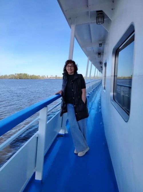 Лениногорск шәһәренең берничә укытучысы Идел буйлап сәяхәткә китте