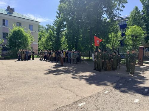 Лениногорскида укучылар өчен хәрби җыеннар бара