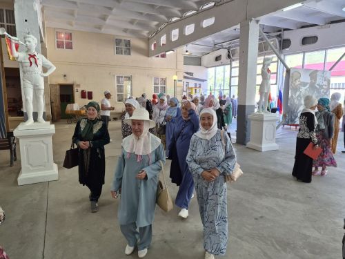 Лениногорск районы мөслимәләре «кара алтын» төбәге тарихы серләре белән танышты
