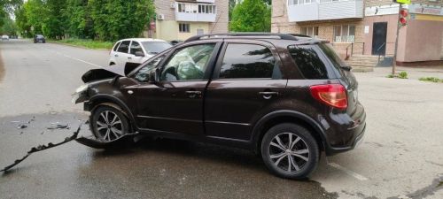 Лениногорскида авария нәтиҗәсендә машина пассажиры җитди зыян күргән