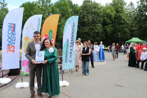 Лениногорскида күңелле һәм масштаблы итеп Россия көнен билгеләп үттеләр (+фотолар)