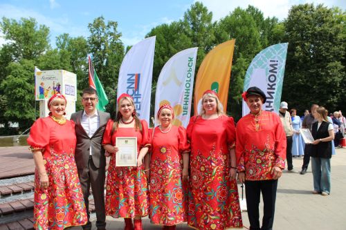 Лениногорскида күңелле һәм масштаблы итеп Россия көнен билгеләп үттеләр (+фотолар)