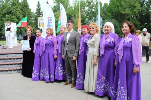 Лениногорскида күңелле һәм масштаблы итеп Россия көнен билгеләп үттеләр (+фотолар)