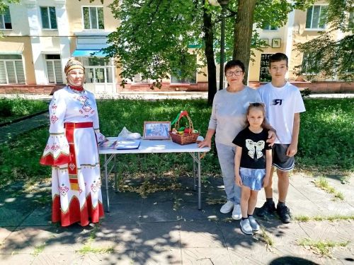 Мичурин авылы китапханәсе укучылары Лениногорскида узган «Укый торган балачак» фестивалендә катнашты (+фотолар)