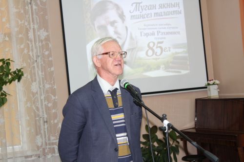 «Туган якның тиңсез таланты»: Гәрәй Рәхимне искә алу кичәсе (+фотолар)