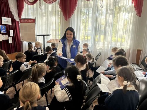 Лениногорскиның 10нчы мәктәбендә җәяүлеләр сафына кабул итү узды