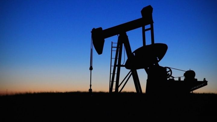 Brent маркалы нефтьнең бер барреле бәясе 77,7 долларга җитте