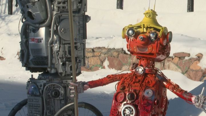 Лениногорск рәссамының   үзенчәлекле роботы “туды”