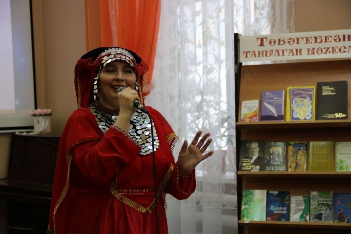 Лениногорскилылар зәңгәр экраннар аша Людмила Аланлы турында тапшыру карый алалар