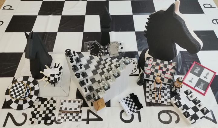 Шөгер мәктәбе укучылары шахмат буенча кул эшләрен бәйгедә тәкъдим итте