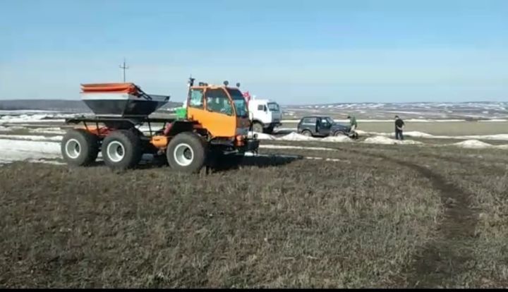 Лениногорск аграрийлары язгы кыр эшләренә кереште