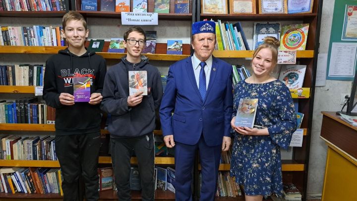 Мөэмин-Каратайда якташлары Гөлфия Исхакова иҗатына багышланган әдәби сәгать узды