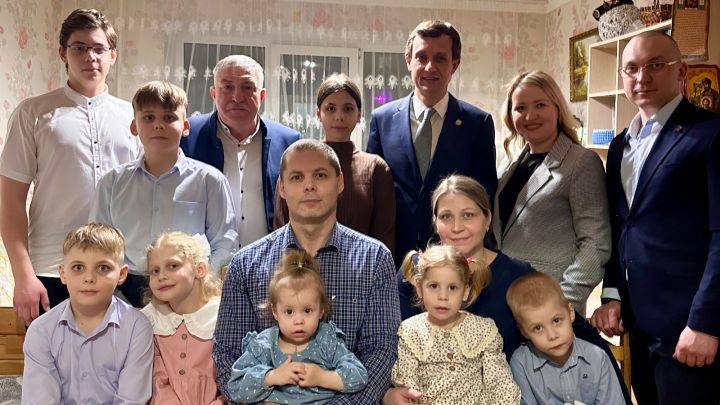 Күпбалалы Борзовлар гаиләсендә - кунакта
