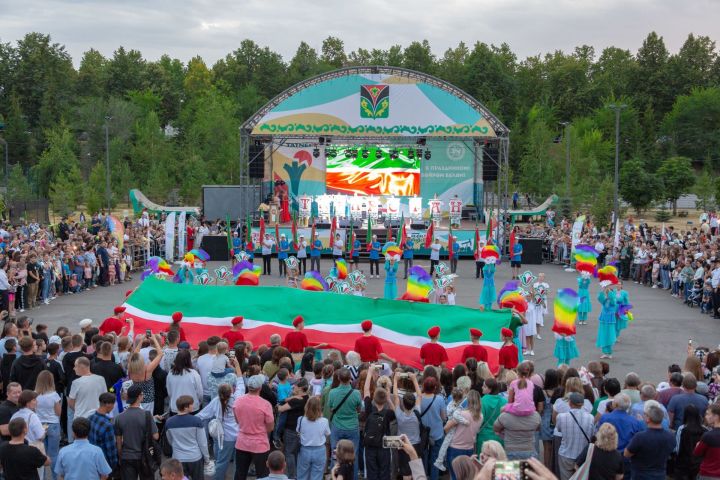 30 августта Лениногорскида узачак бәйрәм чаралары ( + афиша)