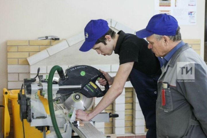 Дума депутатлары  СВОдан соң 36 сәгатьлек эш атнасына күчүне хәл итә