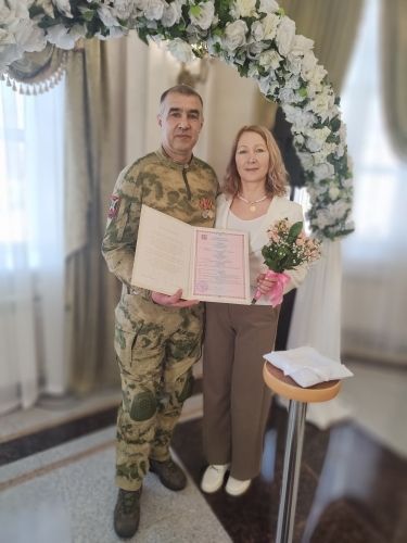 Лениногорск ЗАГС бүлегендә хәрби операция ветераны  никахын рәсмиләштерде (+фотолар)