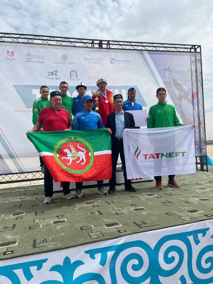 Лениногорскидан «Алмакай» җайдаклары Казахстаннан уңышлар белән кайтты