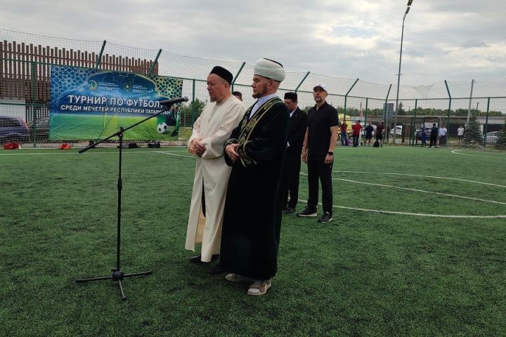 Лениногорск мөхтәсибәте командасы Татарстан мәчетләре арасында узган мини-футбол турнирында катнашты