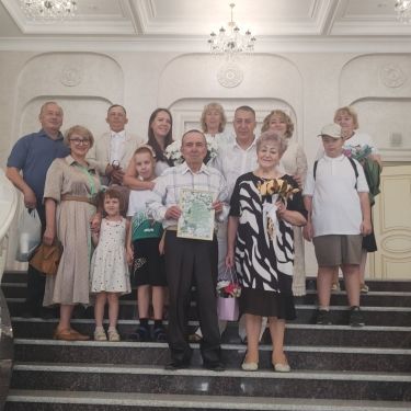 Лениногорскиның ЗАГС бүлегендә алтын юбилярлар -  Абделгалимовларны тәбрикләделәр