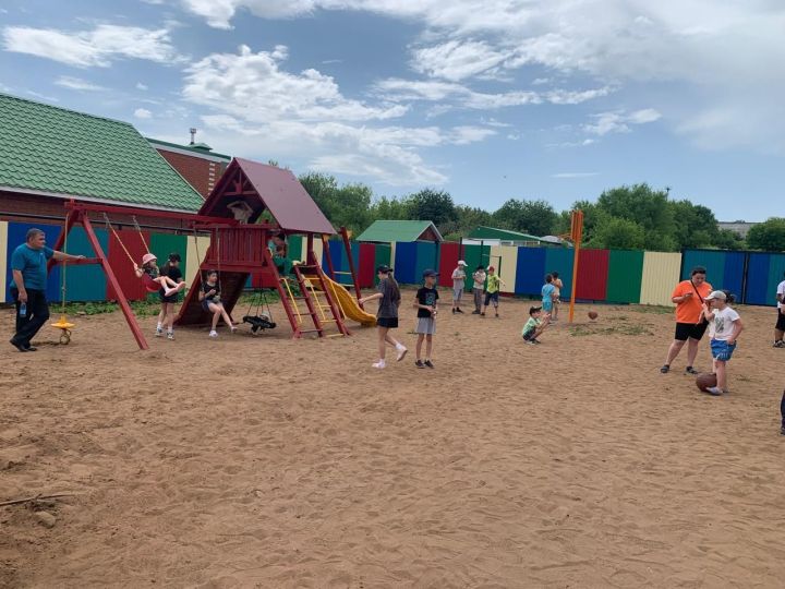 Урмышлы авыл җирлеге үткәннәрне саклап, киләчәкккә ышаныч белән карый
