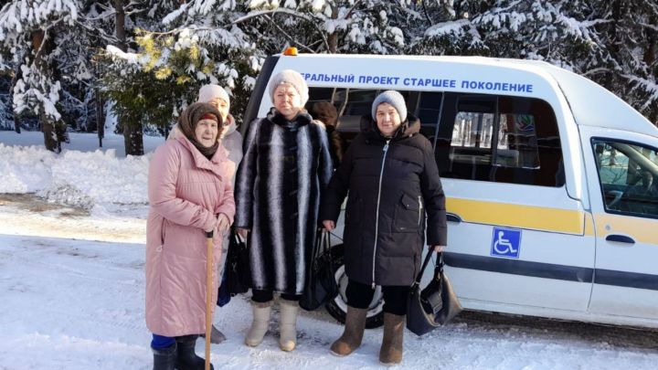 Лениногорскида «Гаилә» илкүләм проекты буенча авыл җирендә яшәүче өлкәннәрнең сәламәтлеге буенча эш бара