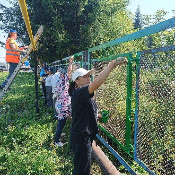 Тимәш авылында төзекләндерү эшләре бара
